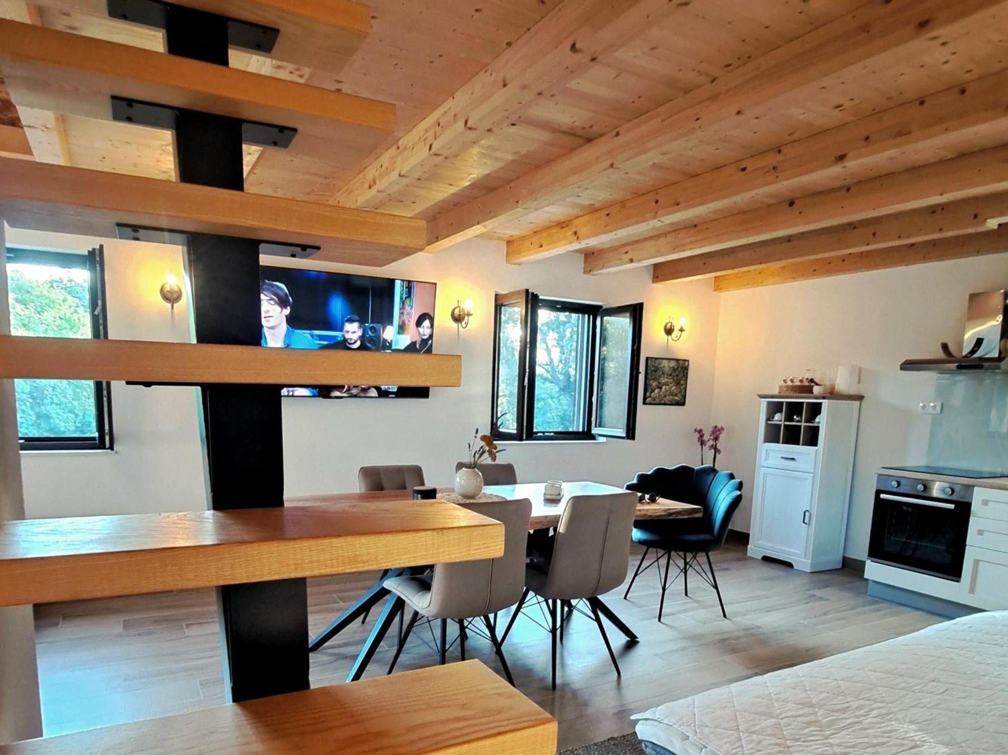 Relaxing Dalmatian House In Village Ljubitovica Εξωτερικό φωτογραφία